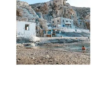 Feriehus The Loft Beyond The Sea, 3 Storey Residence, 67 Mandilara