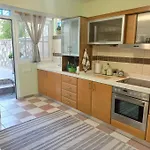 The Loft Beyond The Sea, 3 Storey Residence, 67 Mandilara Semesterbostad *