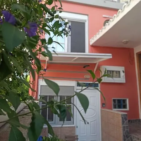 Hébergement de vacances The Loft Beyond The Sea, 3 Storey Residence, 67 Mandilara Kos