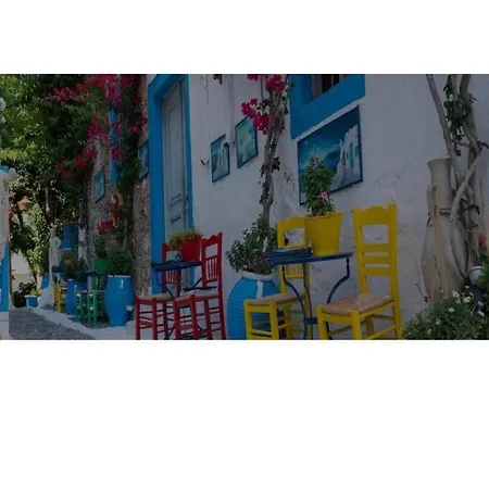 Hébergement de vacances The Loft Beyond The Sea, 3 Storey Residence, 67 Mandilara