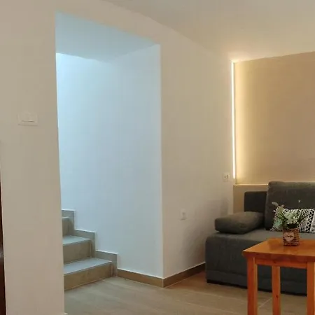 The Loft Beyond The Sea, 3 Storey Residence, 67 Mandilara Casa de Férias