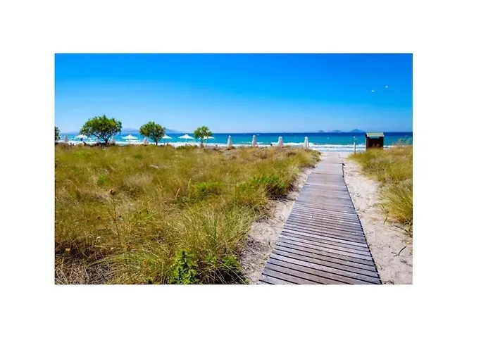 The Loft Beyond The Sea, 3 Storey Residence, 67 Mandilara *