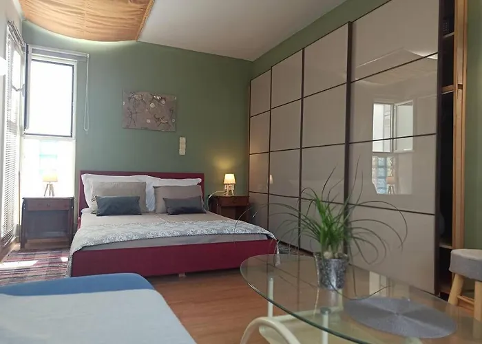 The Loft Beyond The Sea, 3 Storey Residence, 67 Mandilara Prázdninový dům *