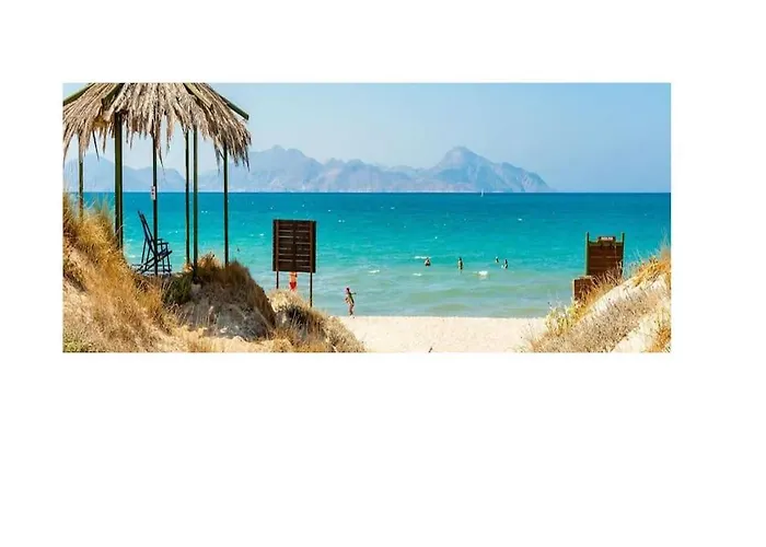 The Loft Beyond The Sea, 3 Storey Residence, 67 Mandilara