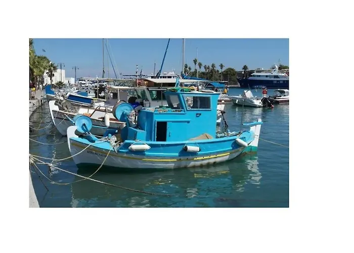 The Loft Beyond The Sea, 3 Storey Residence, 67 Mandilara Будинок відпочинку *